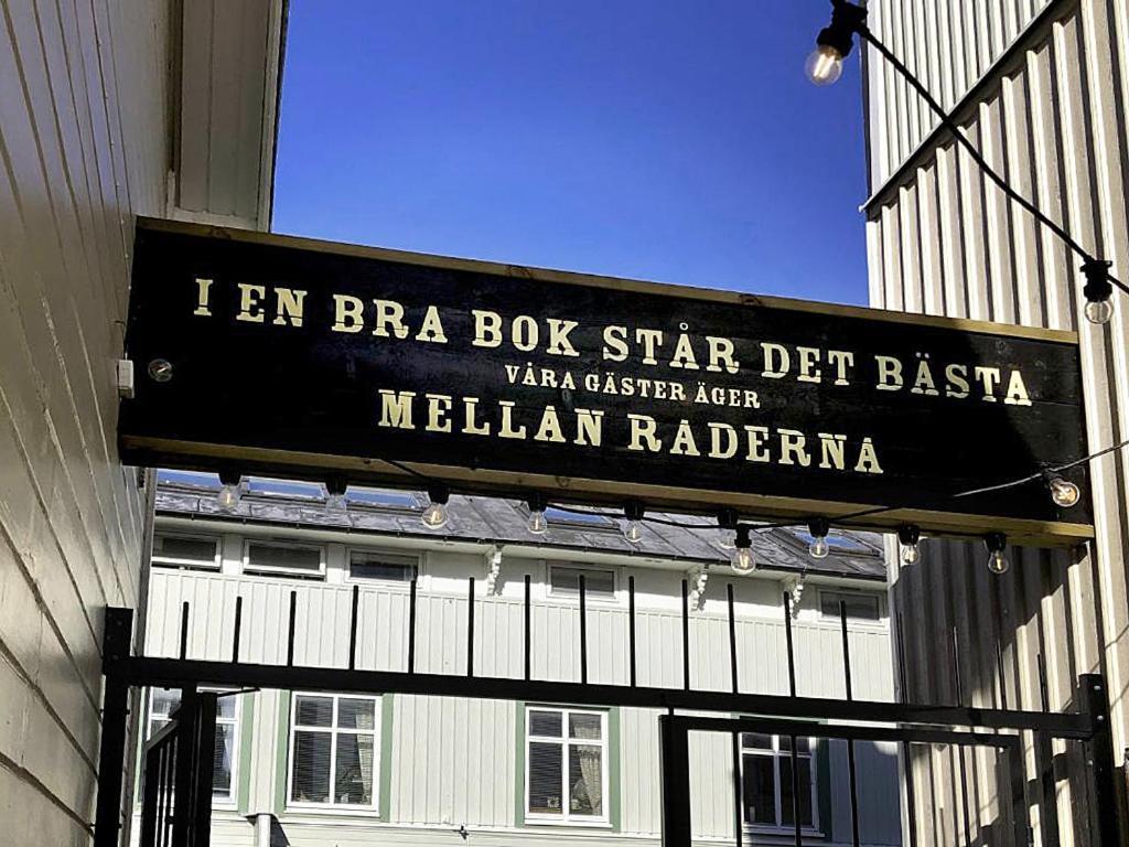 Hotell Gaestis Varberg Exterior photo