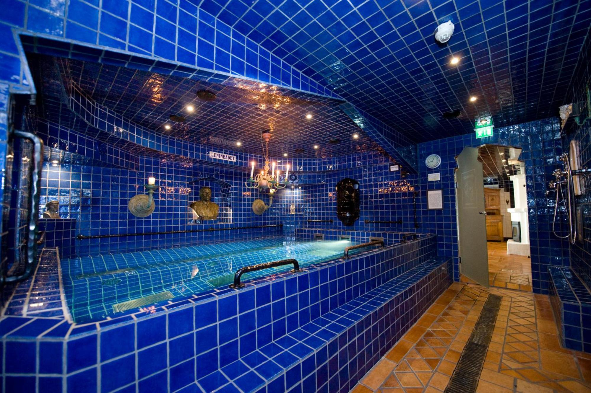 Hotell Gaestis Varberg Exterior photo
